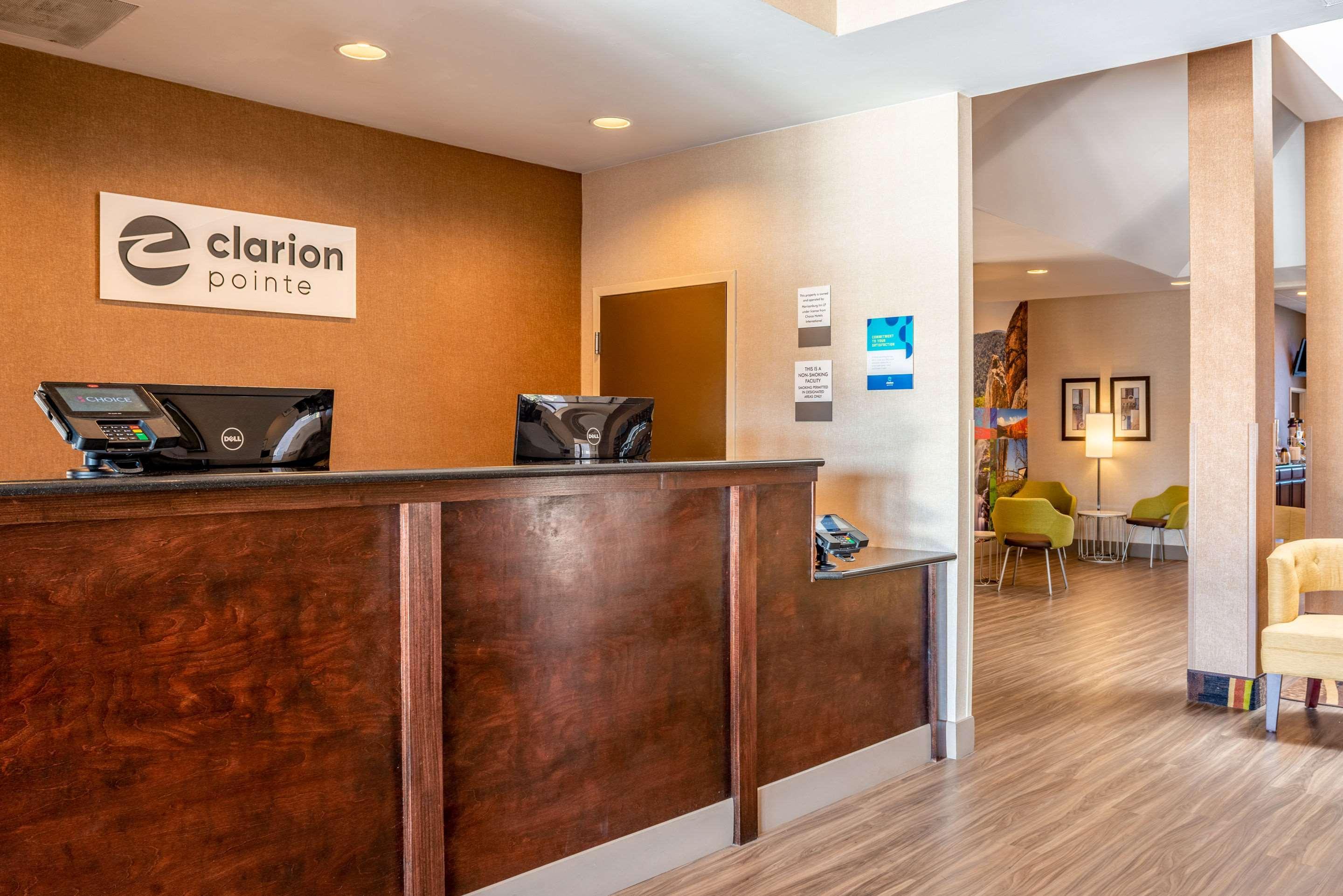 Hotel Clarion Pointe Harrisonburg Exterior foto